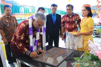 Bupati Lutim resmikan GKST Jemaat Torsina Talikawat