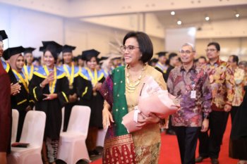 Ekonomi AS melemah,  bank sentral AS turunkan suku bunga