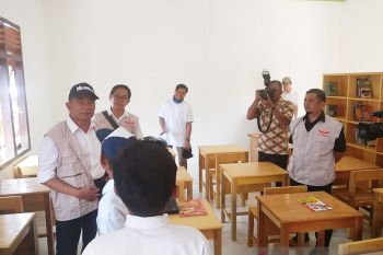Mendikbud apresiasi laboratorium komputer di Natuna
