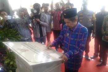 Gedung baru DPRD Baubau resmi digunakan