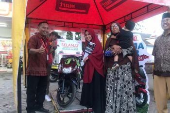 Beruntung, Pelanggan Setia Alfamart Dapat Motor