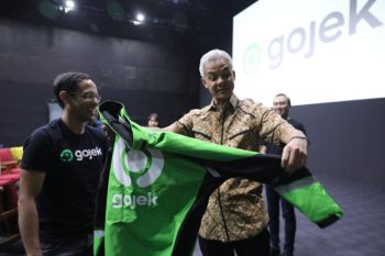 Ganjar bersama Gojek realisasikan Jateng sebagai "smart province"