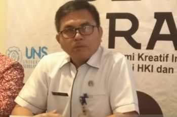 Disperindag mendorong IKM kembangkan minyak goreng kelapa