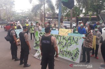 Mahasiswa Kotim desak pemerintah hentikan penerbitan izin perkebunan kelapa sawit