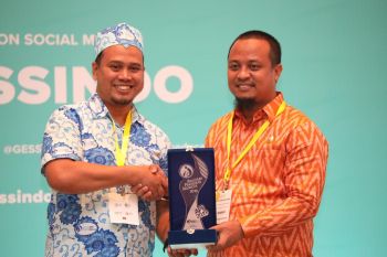 Wagub Sulsel terima penghargaan Inovasi Pendidikan 2019 dari IGI