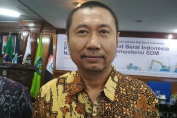 Hinabi gandeng SMK di NTB meningkatkan kompetensi SDM alat berat