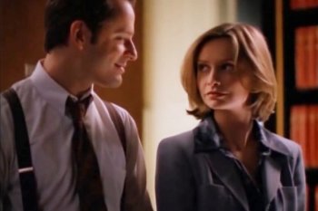 Baju kerja zaman sekarang, bukan seperti Ally McBeal