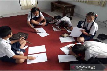 Karangasem bentuk komunitas literasi