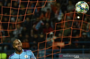 Madrid bidik Raheem Sterling