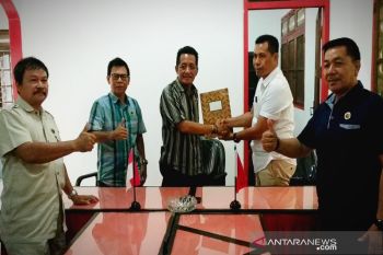 Ketua KONI Kotim mendaftar jadi calon bupati