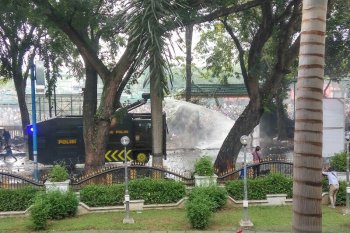 Demo mahasiswa di DPRD Sumut juga berakhir ricuh ricuh