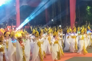 Malam puncak Harjad ke-493 Kota Banjarmasin meriah "dipenuhi" penari