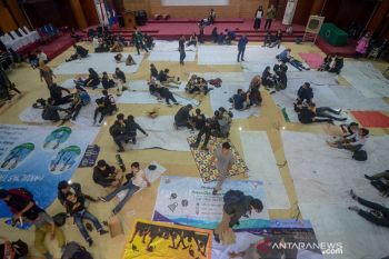 Mahasiswa Korban Aksi Unjuk Rasa di Bandung