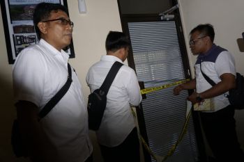 Polres Mataram segel ruangan SNVT Penyediaan Perumahan PUPR NTB