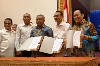 LL Dikti wilayah X jalin kerja sama University Ton Hussein Onn Malaysia tingkatkan kualitas PTS