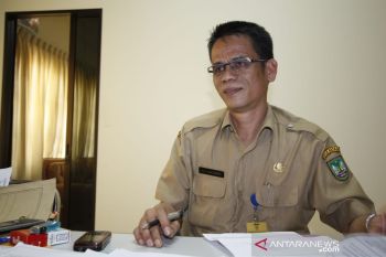 Disnaker Batam kirim pencari kerja ke BLK Padang