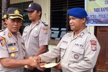 Kapolda Papua beri bantuan kepada korban kebakaran di Asmat
