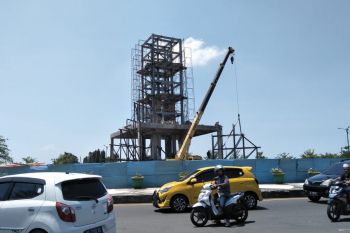 Progres pembangunan tugu "Mataram Metro" melampaui target