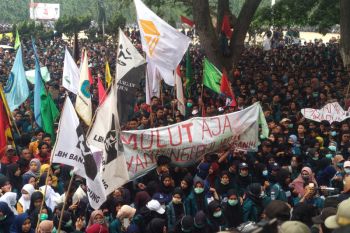 Mahasiswa Unila unjuk rasa, apa motifnya ?