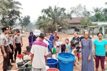 Polisi dikerahkan bantu tanggulangi kesulitan air bersih di Kotim