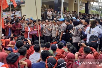 Kapolda Sumbar temui mahasiswa IMM yang gelar aksi solidaritas