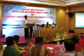 Disnakertrans beri pembekalan teknis pelaksanaan jamsos kepada pekerja