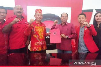 Mantan Kadis Kehutanan Kalteng mendaftar ke PDIP jadi wacagub