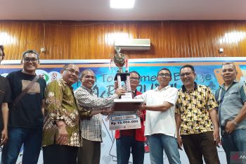 Dekan : Turnamen AgBC munculkan bibit atlet bridge Sumbar