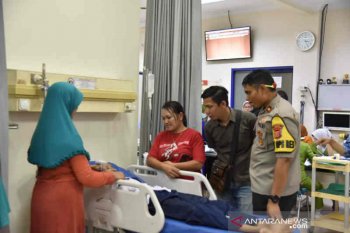 Ruang kelas ambruk, 15 siswa dirawat