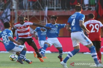 Madura United menjamu Persib Bandung di Stadion Bangkalan