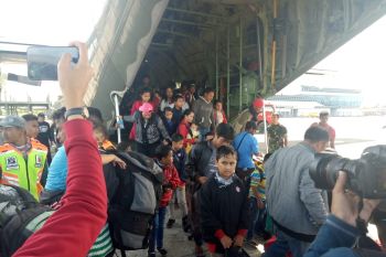 Ratusan pengungsi Wamena tiba di Timika
