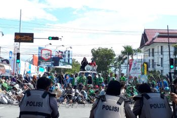 DPRD Sulteng janji teruskan tuntutan mahasiswa se-Kota Palu