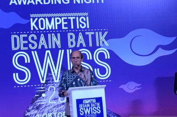 Dubes Swiss terkesan dengan dedikasi perajin pembuat batik