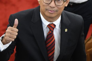 KPK periksa anggota DPR Nico Siahaan