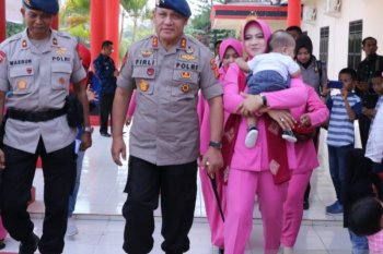 Kapolda Sumsel jamin keluarga Brimob  yang BKO