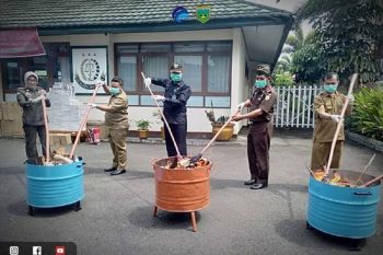 Barang bukti rokok tanpa pita cukai dimusnahkan