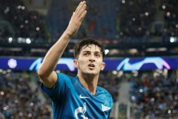 Zenit pecundangi Benfica 3-1
