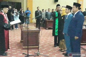 Di Nunukan, ibu jadi ketua DPRD, anak jabat bupati