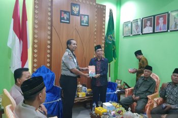 Cegah radikalisme, Humas Polri kunjungi tiga  Ponpes di Sumsel