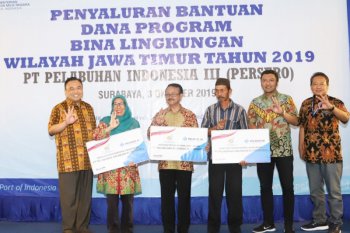 Pelindo III gelontorkan CSR Bina Lingkungan sebesar Rp2,4 miliar