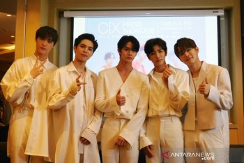 CIX bahagia disambut antusias penggemar Indonesia
