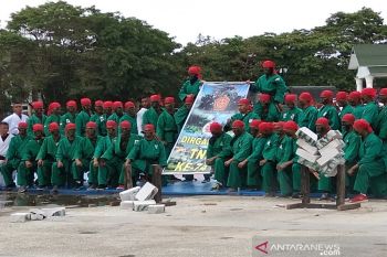 HUT TNI, Yonif 725 Woroagi tampilkan atraksi Yongmoodo