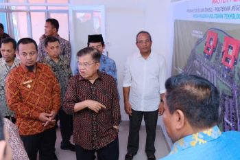 Wapres Jusuf Kalla resmikan Poltek Negeri Bone