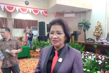DPRD Manado apresiasi dan ingatkan pemerintah tingkatkan layanan perizinan