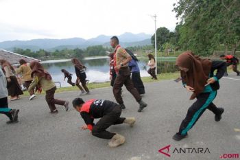 ASN berlarian keluar ruangan akibat guncangan gempa magnitudo 4,1