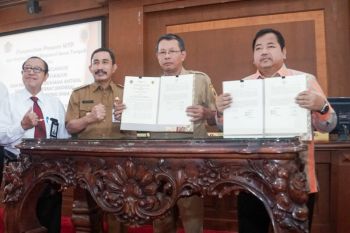 Pati, kabupaten pertama di Jateng  tandatangani MoU keuangan publik