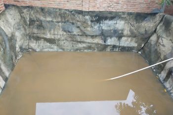 Warga Pakuan Aji, Lampung Timur  usaha tambahan budi daya ikan