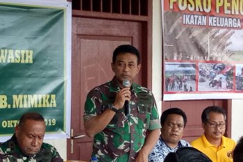 TNI AU minta pengungsi Wamena sabar menunggu jadwal penerbangan hercules