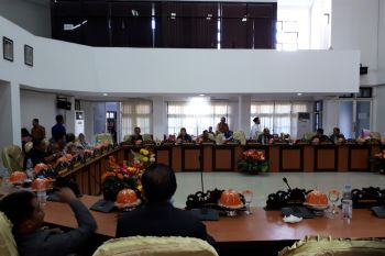 DPRD Palu rampungkan susunan alat kelengkapan Dewan