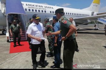 Menhan kunjungi pengungsi korban kerusuhan Wamena di Jayapura